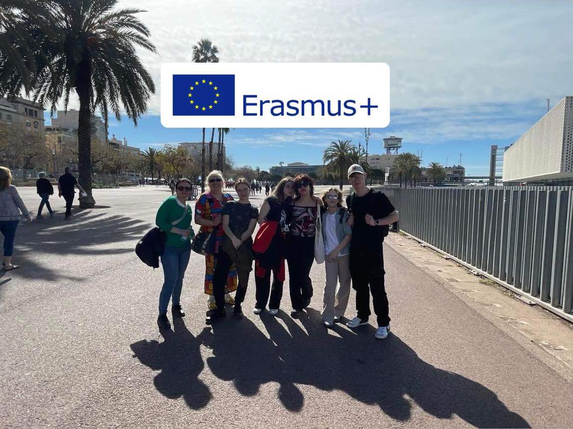 HISZPANIA 2023 – grupa z I LO w programie Erasmus+